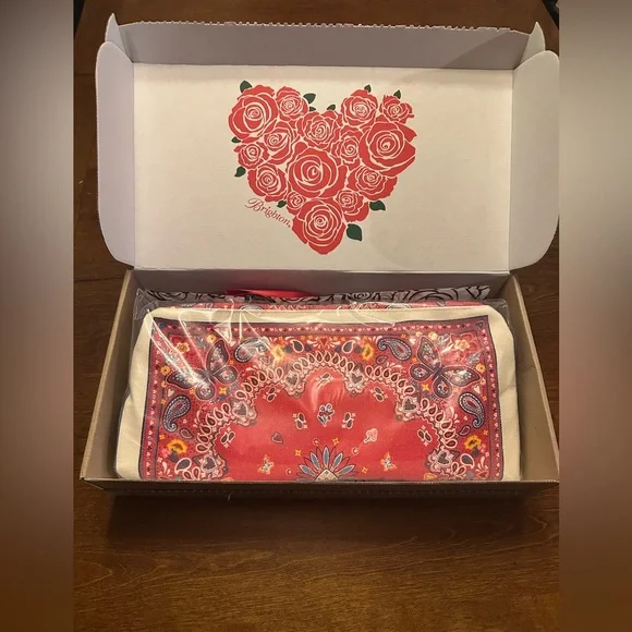 Brighton Bandana Love Tote Bag - Picture 2 of 10